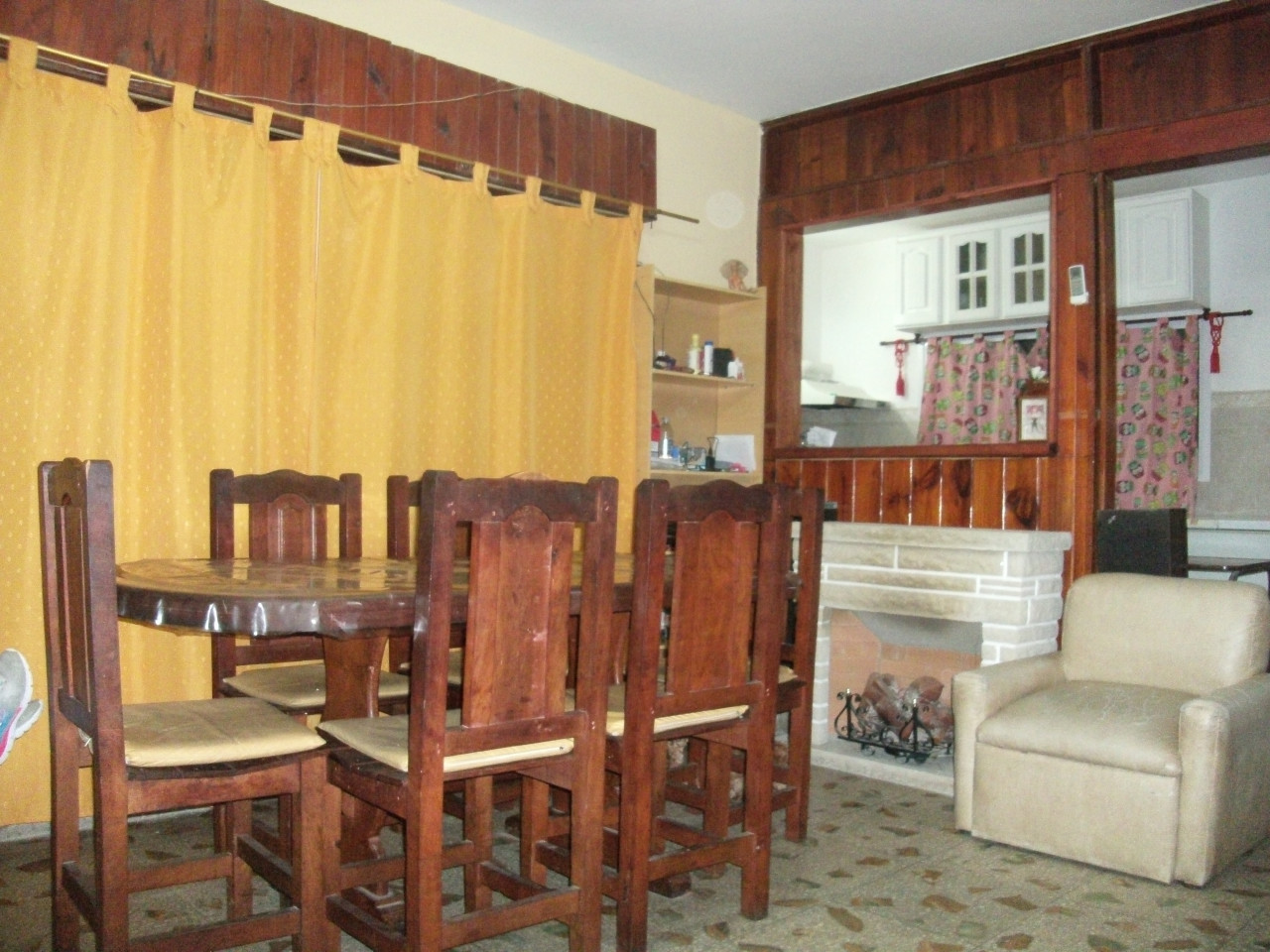 VENTA CASA 4 AMB. EN TIERRAS ALTAS