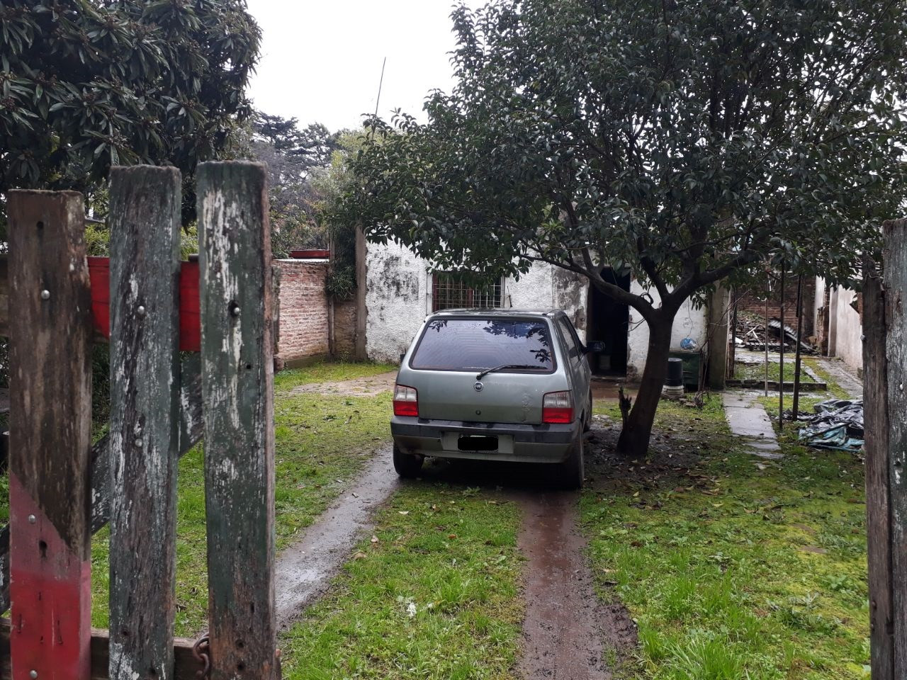 CASA EN TORTUGUITAS A RECICLAR